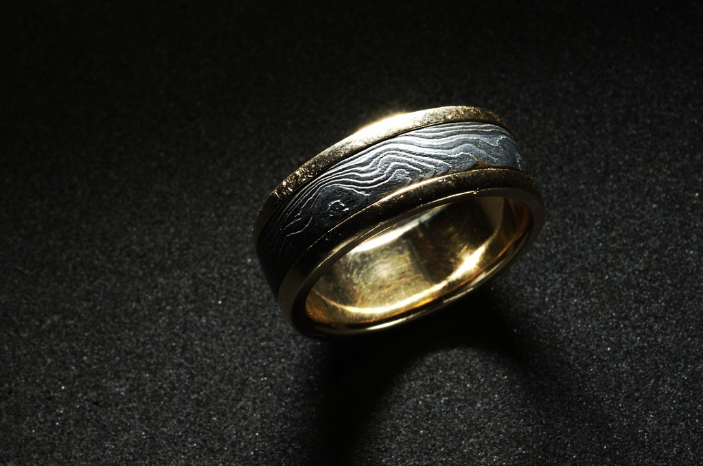 Damascus rings